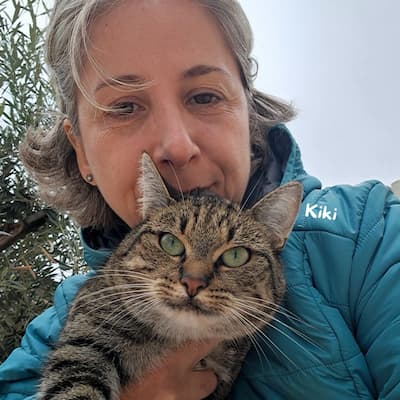 Pet care moment 6